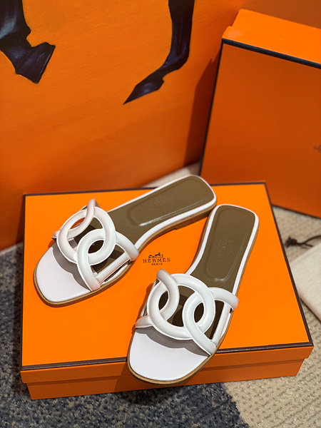 에르메스 알로하 슬리퍼