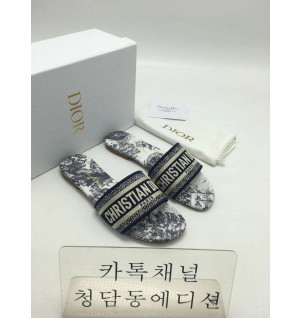 디올 디웨이 슬리퍼 (굽 0.5CM)