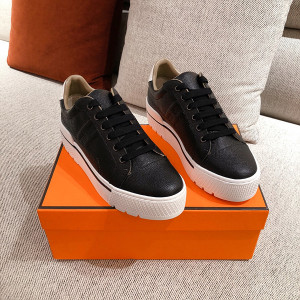 에르메스 스니커즈