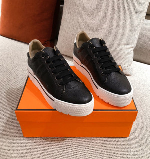 에르메스 스니커즈