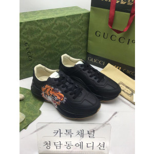 구찌 타이거 라이톤 (남녀공용)