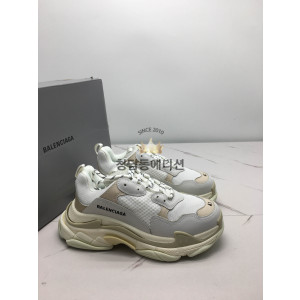 발렌시아가 트리플s 화이트 (남녀공용)