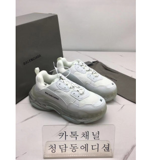 발렌시아가 트리플s 클리어솔 (남녀공용)