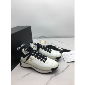 샤넬 믹스드파이버 스니커즈 화이트 금장