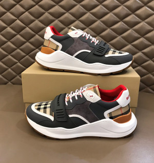 버버리 벨크로 스니커즈 (남성용)