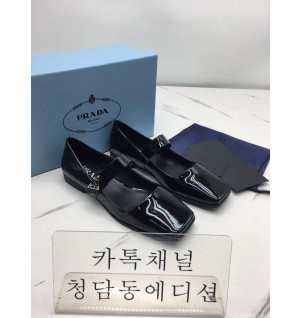 프라다 21ss 샌들 싱글 플랫슈즈