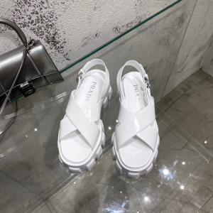 프라다 21SS 샌들