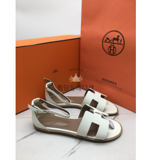 에르메스 산토리니 앱송 샌들 최고퀄