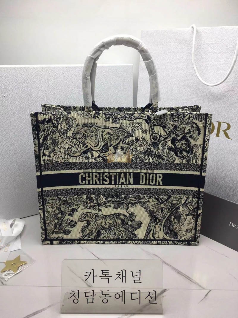[정품동일가죽] 디올 북토트백 라지 최고퀄