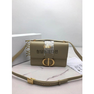 [정품동일가죽] 디올 30 몽테인백 최고퀄