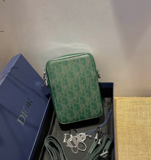 디올 월드투어 메신저 파우치 [정품동일 가죽 최고퀄]