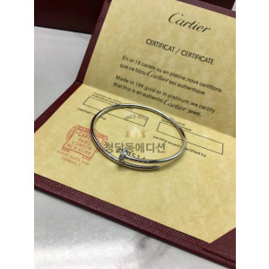까르띠에 저스트앵끌루 다이아 못팔찌SM (3COLOR) (V-gold소재)