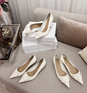 발렌티노 펌프스 힐 (굽높이 1cm,4cm,7cm)