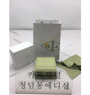 반클리프 알함브라 목걸이 (2COLOR) (V-gold소재)