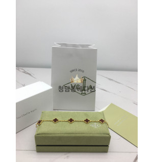 반클리프 알함브라 팔찌 (V-gold소재)