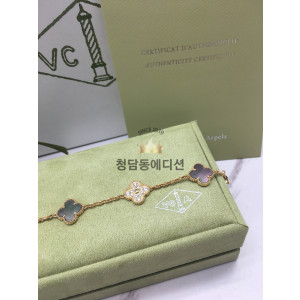 반클리프 알함브라 팔찌 (V-gold소재)