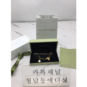 반클리프 럭키 알함브라 브레이슬릿 (2COLOR) (V-gold소재)