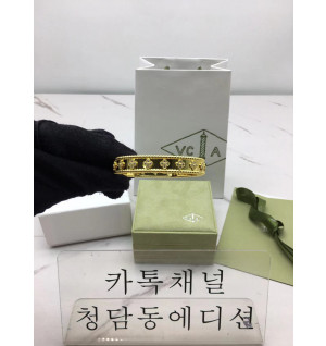 반클리프 빼를리 팔찌 (3COLOR)