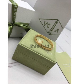 반클리프 빼를리 팔찌 (3COLOR)