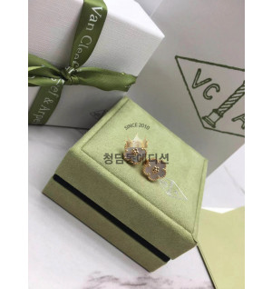 반클리프 럭키 스프링 이어링 귀걸이