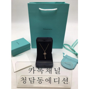 티파니앤코 크라운 키 목걸이 (컬러 로즈골드, 화이트골드)