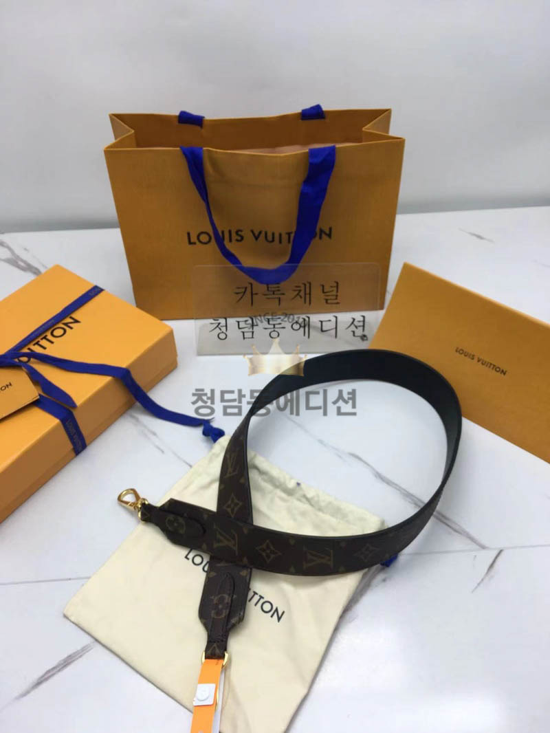 루이비통 모노그램 반둘리에 스트랩 (ZP동일가죽)