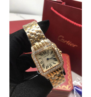 까르띠에 A까르 펜더드 신민아 큐빅