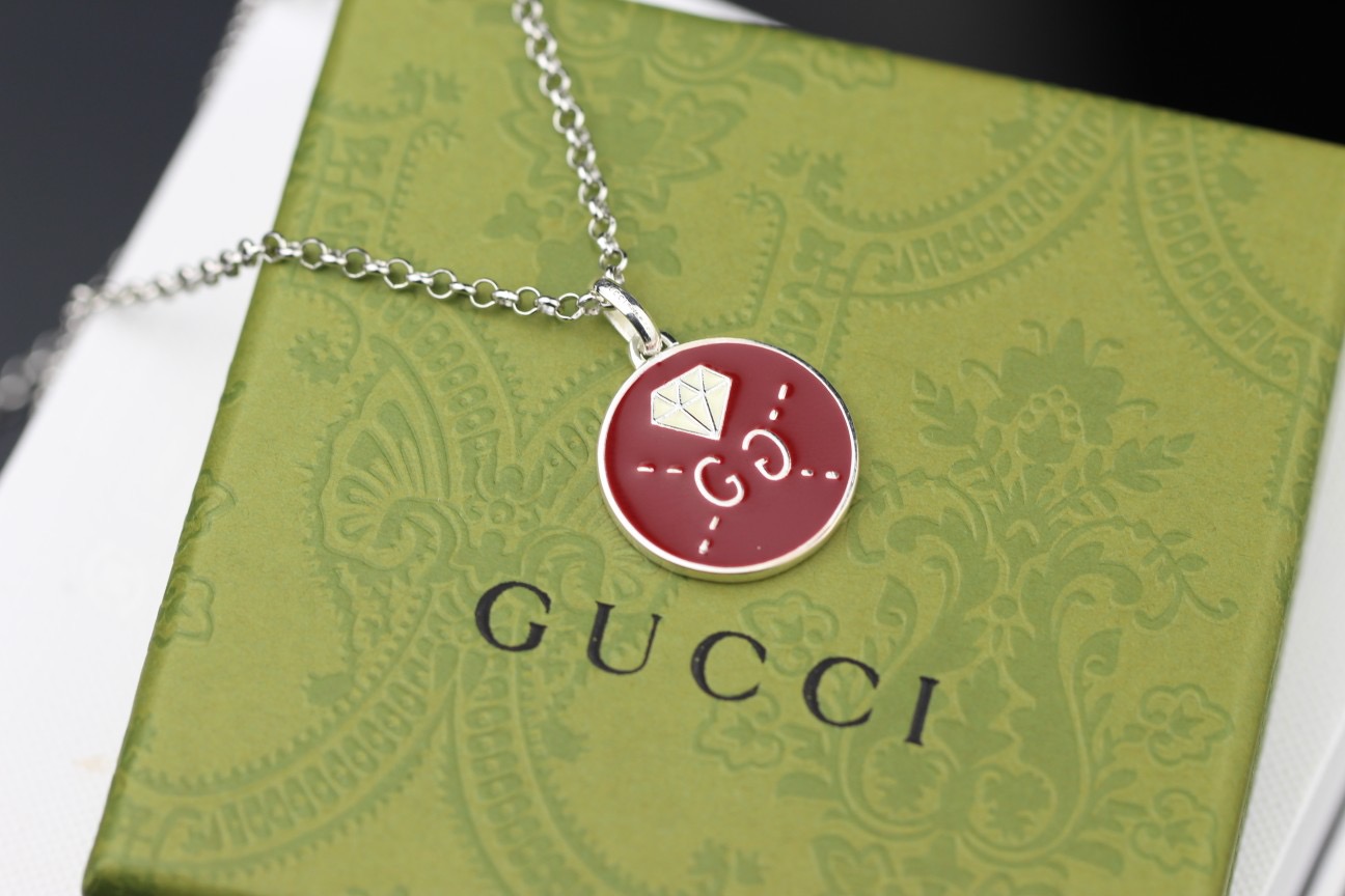구찌 GG 다이아 각인 목걸이