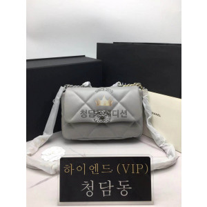 샤넬 19 플랩백 스몰 (하이엔드급)