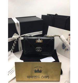 샤넬 19 플랩 WOC 숄더백 (하이엔드급)