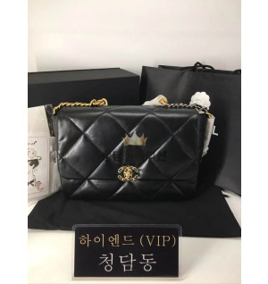 샤넬 19 플랩백 맥시 (하이엔드급)