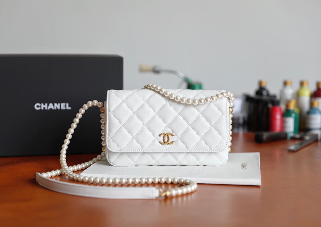 샤넬 펄 WOC 숄더 AP2190 (하이엔드급)