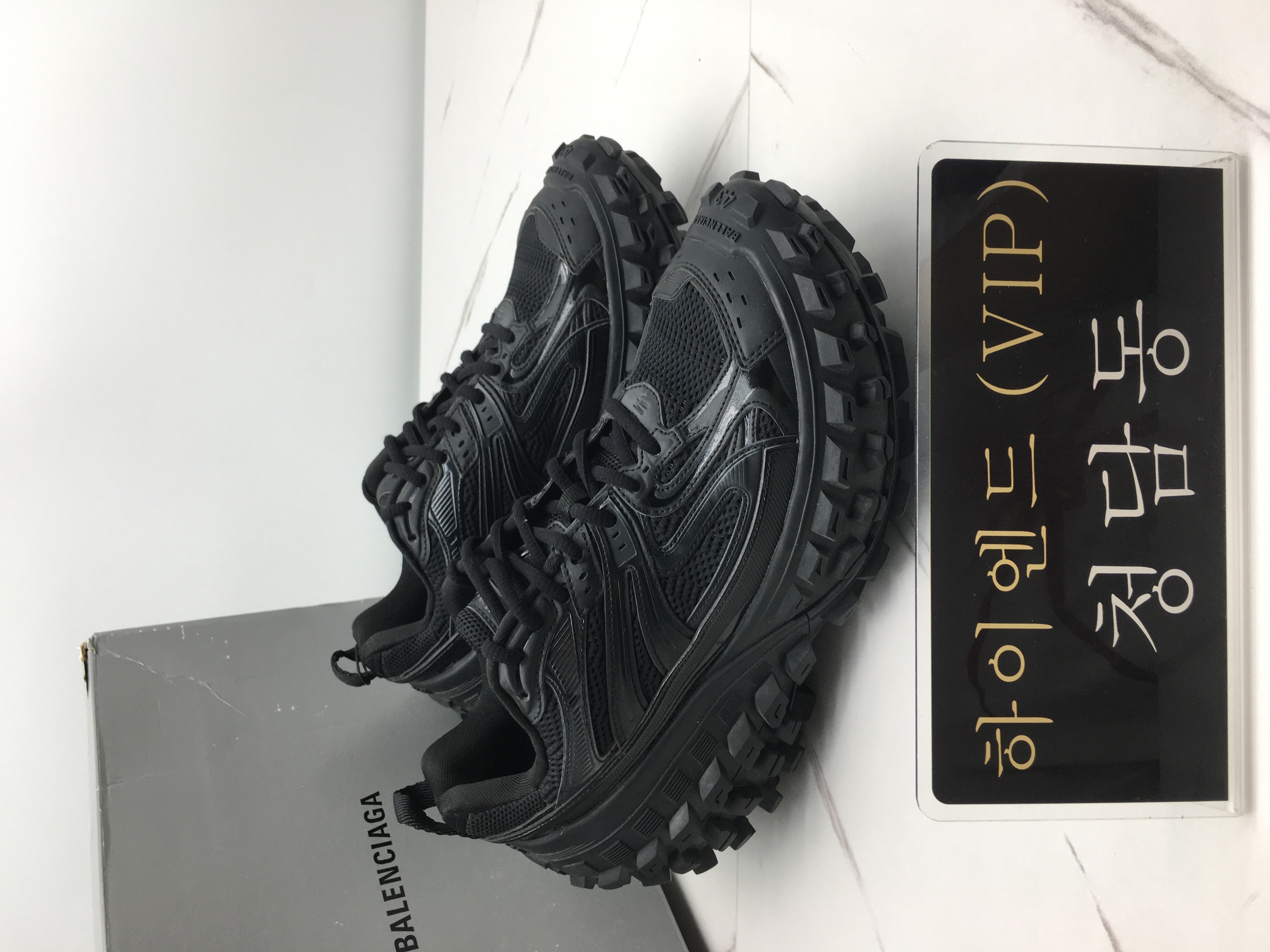 [OK공장] 발렌시아가 디펜더 하이엔드급 (남녀공용)