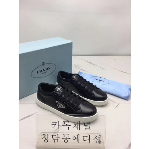 프라다 스니커즈 (남녀공용)