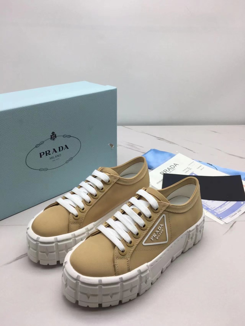 프라다 개버딘 스니커즈 최고퀄