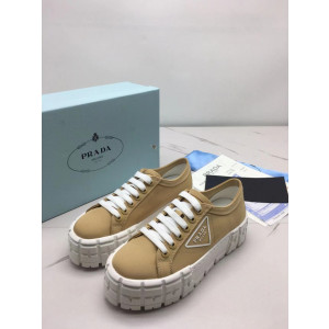 프라다 개버딘 스니커즈 최고퀄