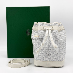 고야드 쁘띠플로 버킷백