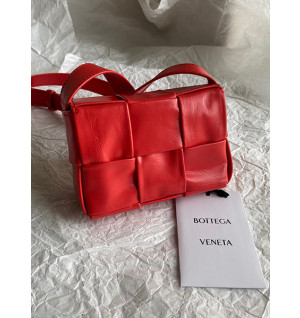 보테가베네타 카세트백 미니 (하이엔드급)