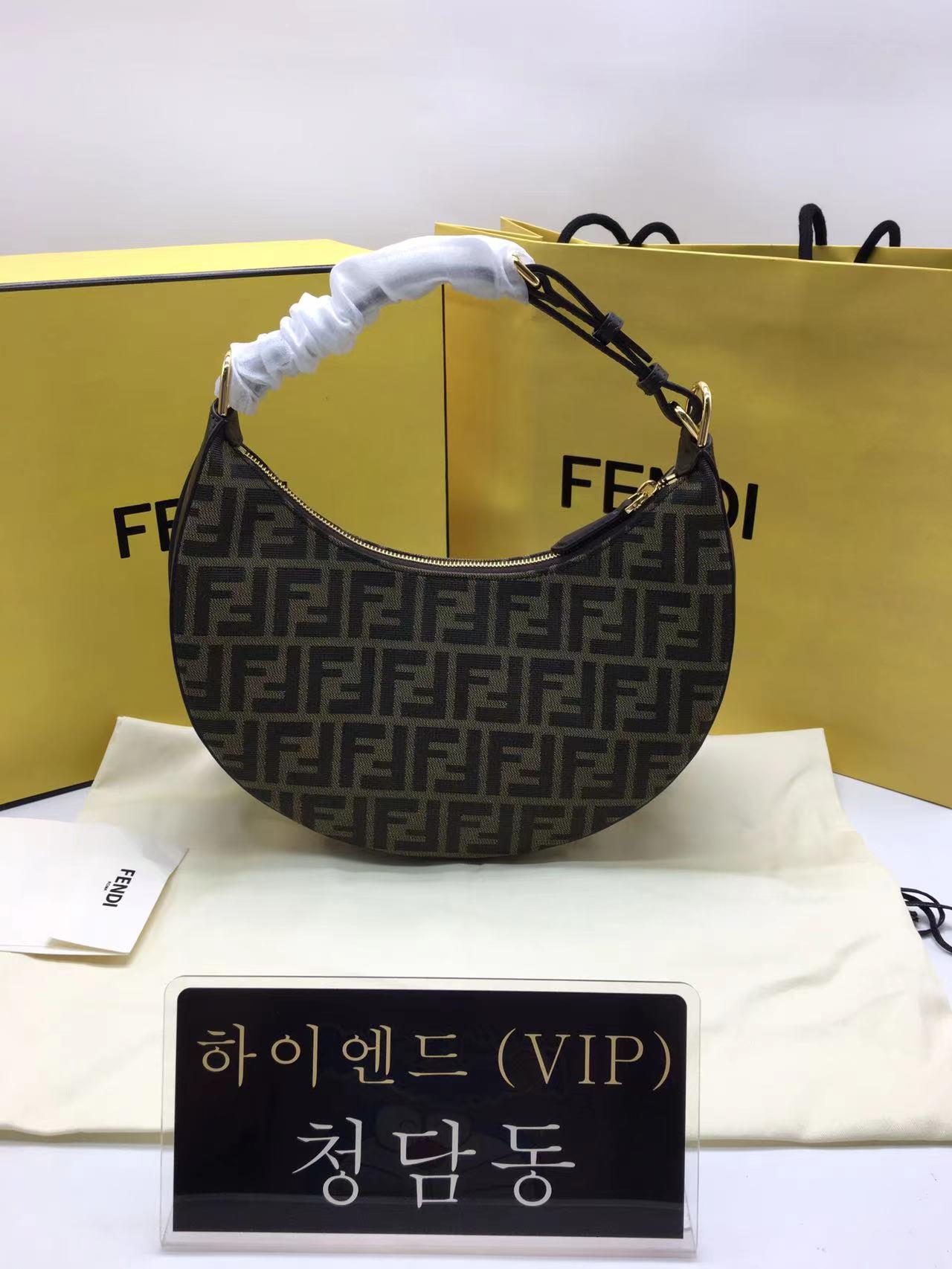 펜디 그라피 호보백 스몰