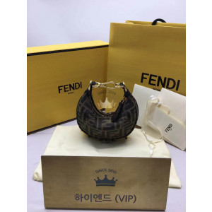 펜디 나노 그라피 참