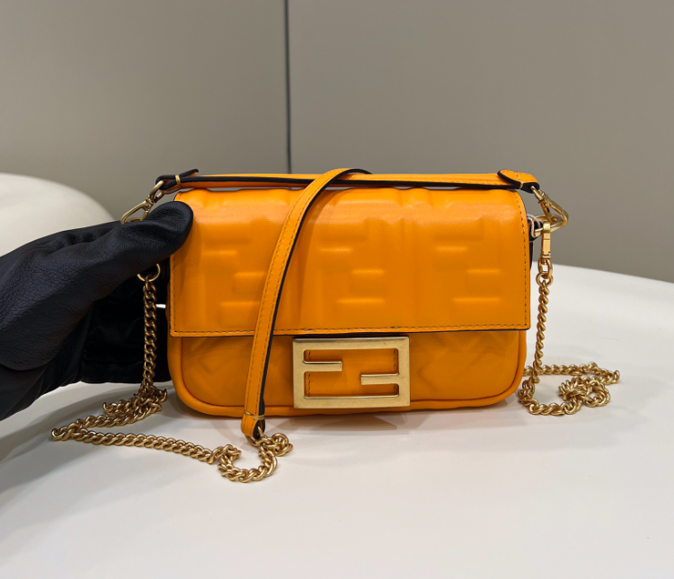 펜디 바게트 백 미니 