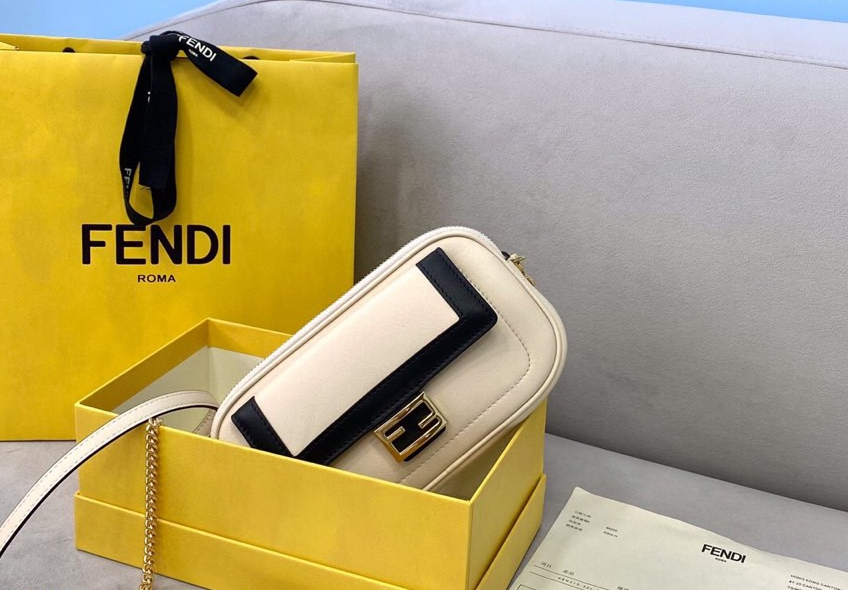 펜디 이지 바게트