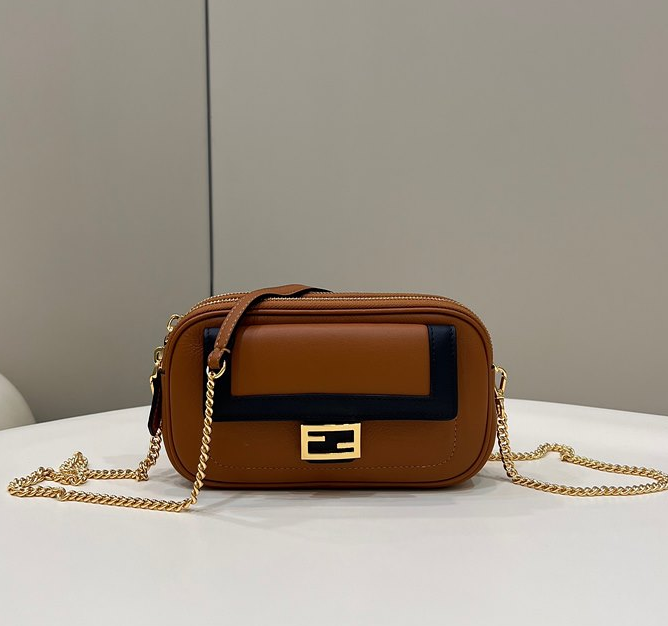 펜디 이지 바게트 숄더백 