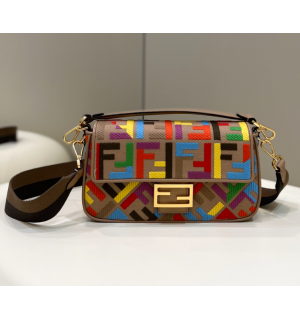 펜디 패브릭 바게트 백 