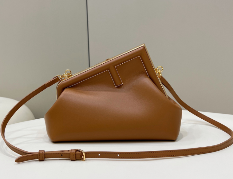 펜디 퍼스트백 스몰