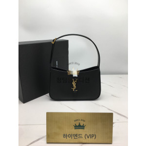 생로랑 모노그램 호보백 657228 (하이엔드급)