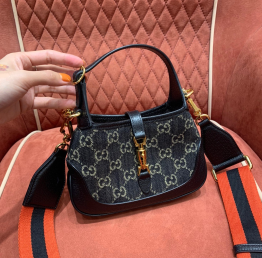 구찌 1961 미니 재키 호보백 685127 / 19CM