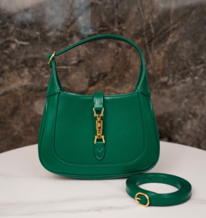 구찌 1961 재키 미니 호보백 637091 / 19CM 