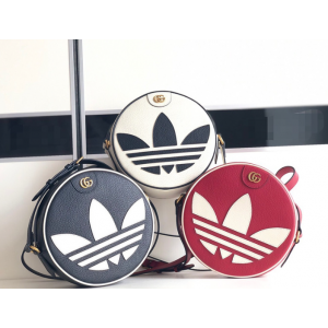 구찌 GG x ADIDAS 콜라보 오피디아 라운드 숄더백 702626