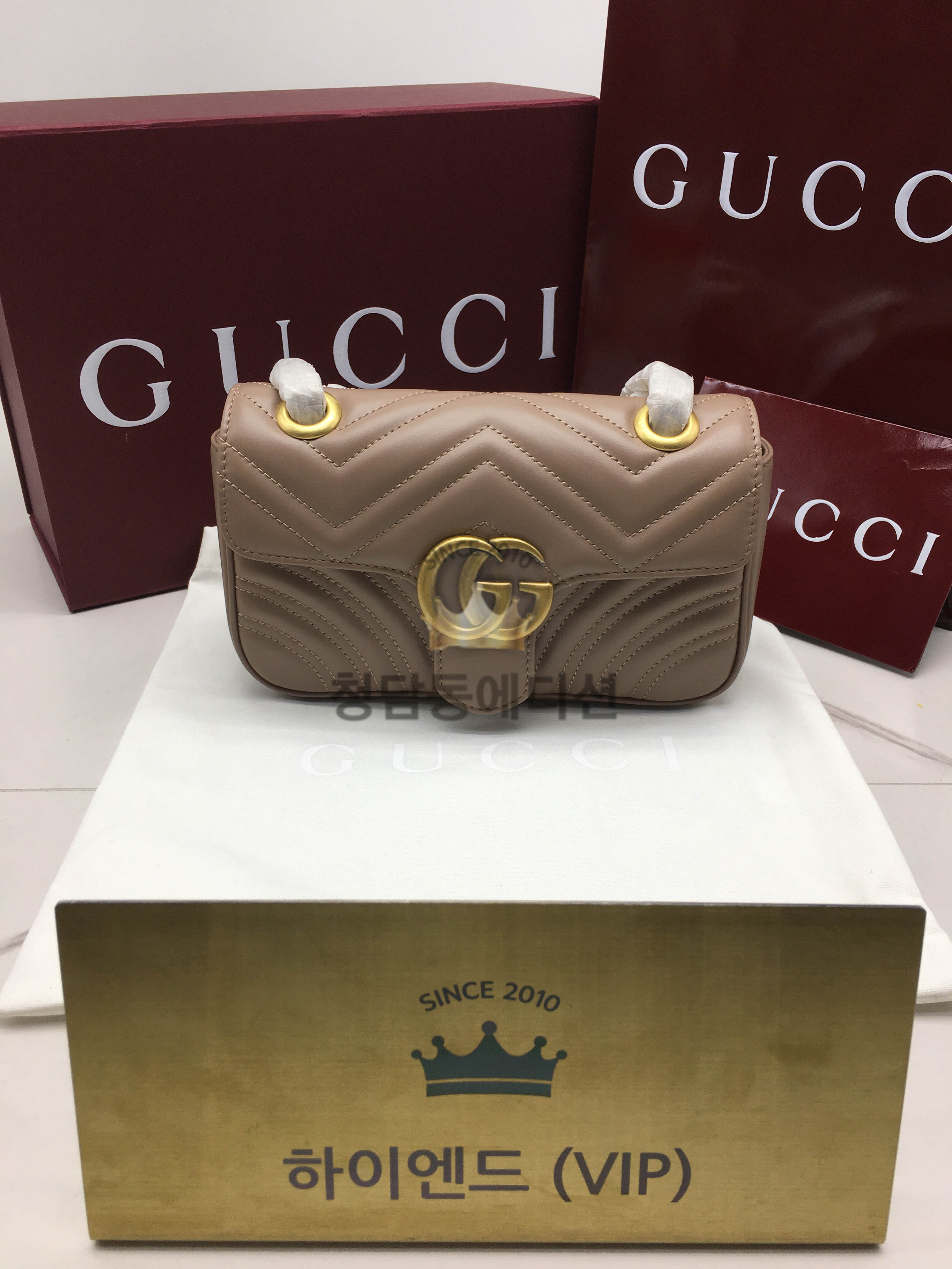 구찌 마몬트 마틀라세 미니 숄더백 446744 / 22CM